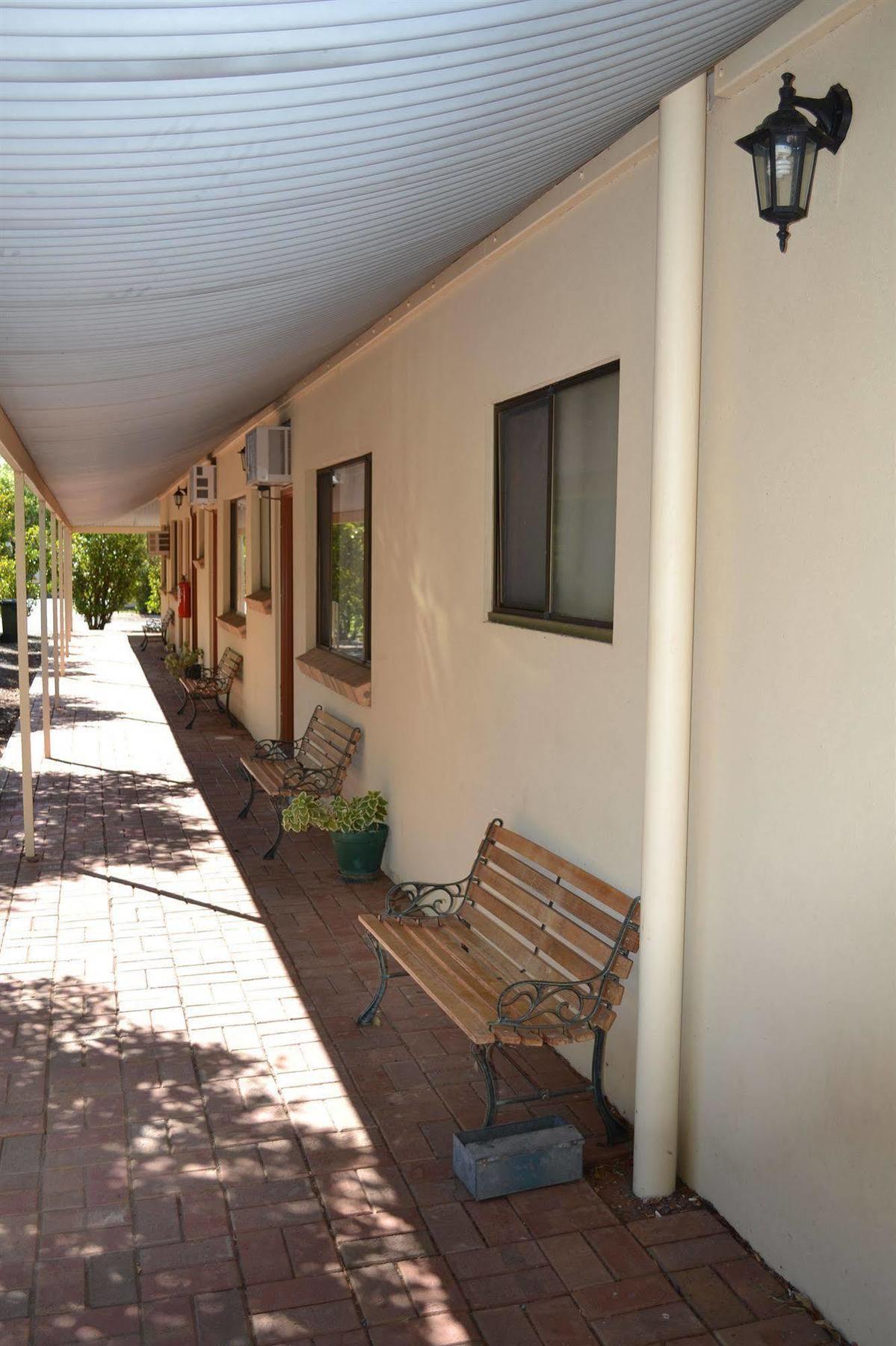 Sturt Motel Broken Hill Exterior foto